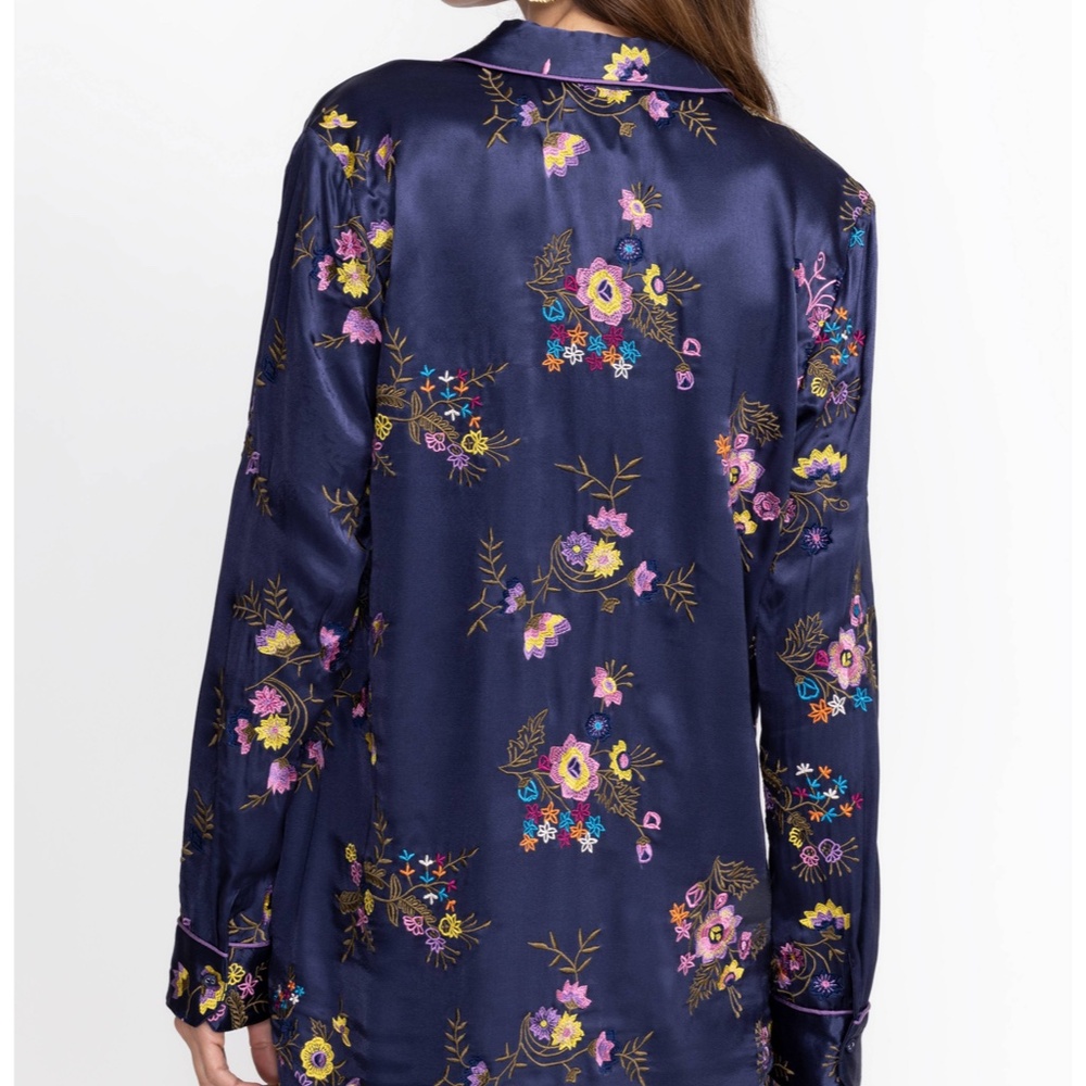 NWT Johnny Was Misty Rayon Button Down Shirt Size M - Picture 7 of 7